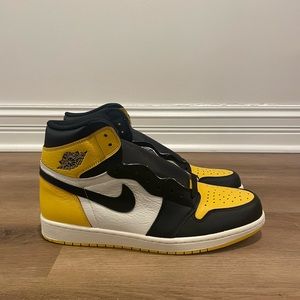 AIR JORDAN 1 HIGH OG “YELLOW TOE Size 12